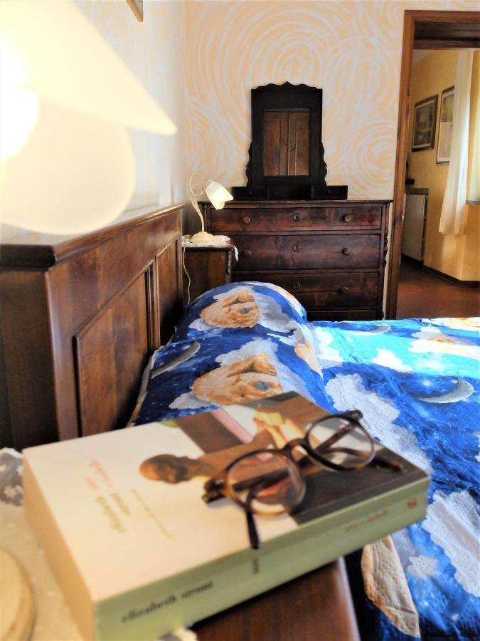 La Cheta Villa Monsagrati Exteriör bild