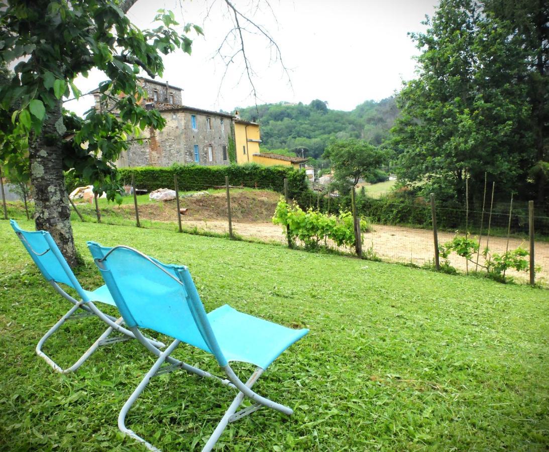 La Cheta Villa Monsagrati Exteriör bild